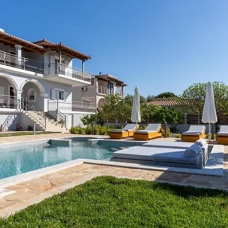 Paris Family Villa! Makhairádhon