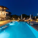 Paris Family Villa!