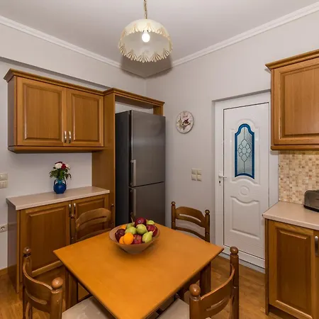 Paris Family Villa! Makhairádhon