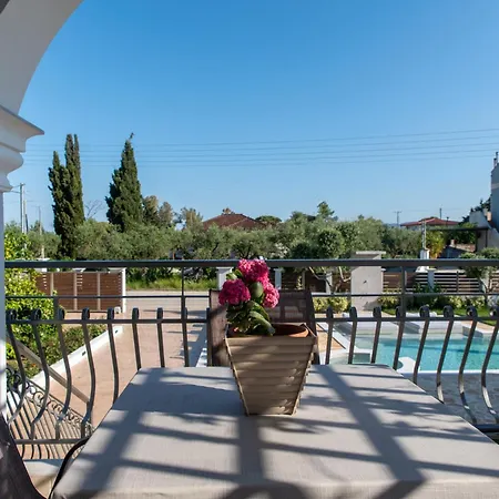 Paris Family Villa! * Makhairádhon